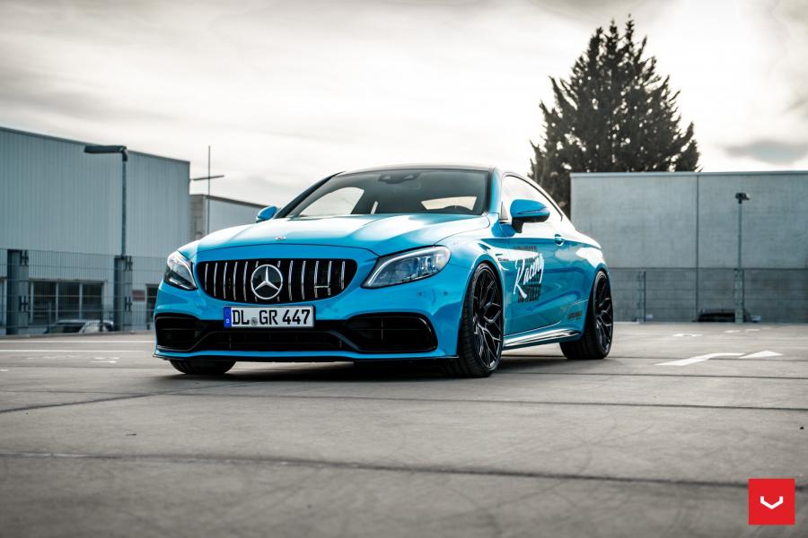  Mercedes-AMG C63 S on Vossen Wheels (HF-2) 2019 года  (фото 1 из 28)